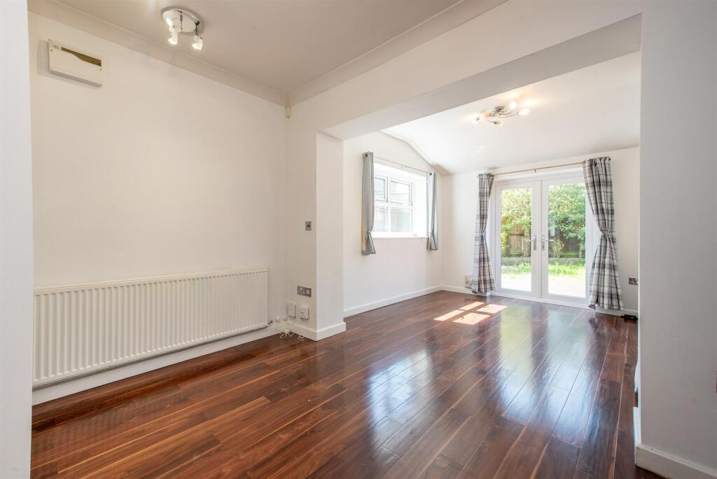 Holland House Road, Walton-Le-Dale, Preston - View 3