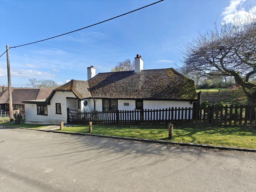 Main image of property: Boundway Hill, Sway, Lymington, Hampshire, SO41