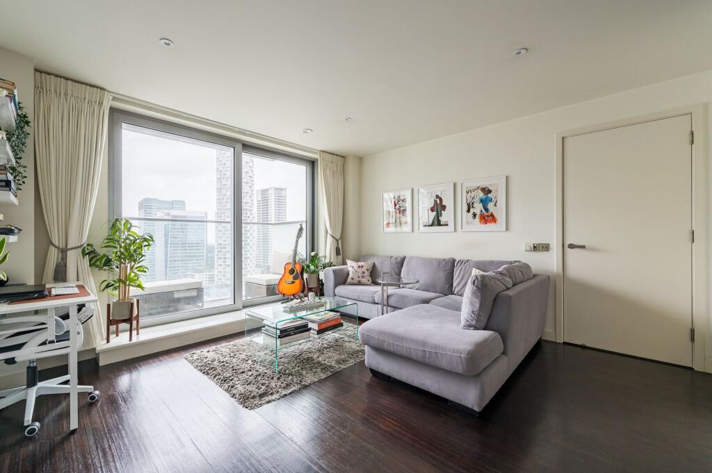 Main image of property: Pan Peninsula, Canary Wharf, London, E14