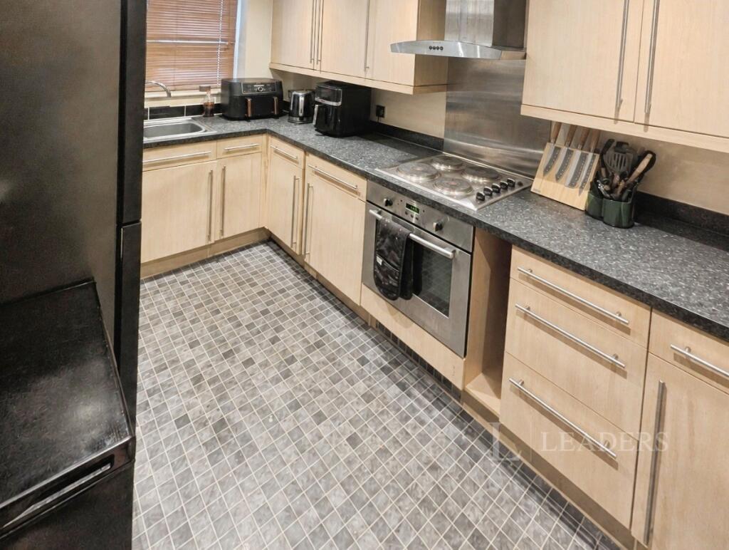 Apartment in Derby - View 5