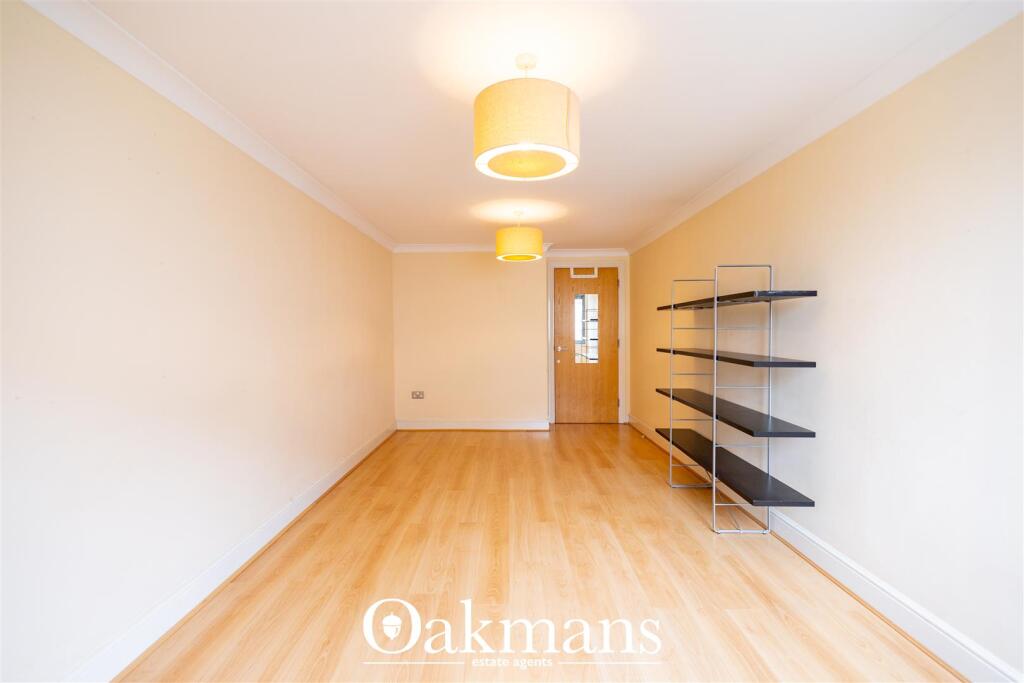 Apartment in Birmingham - View 5