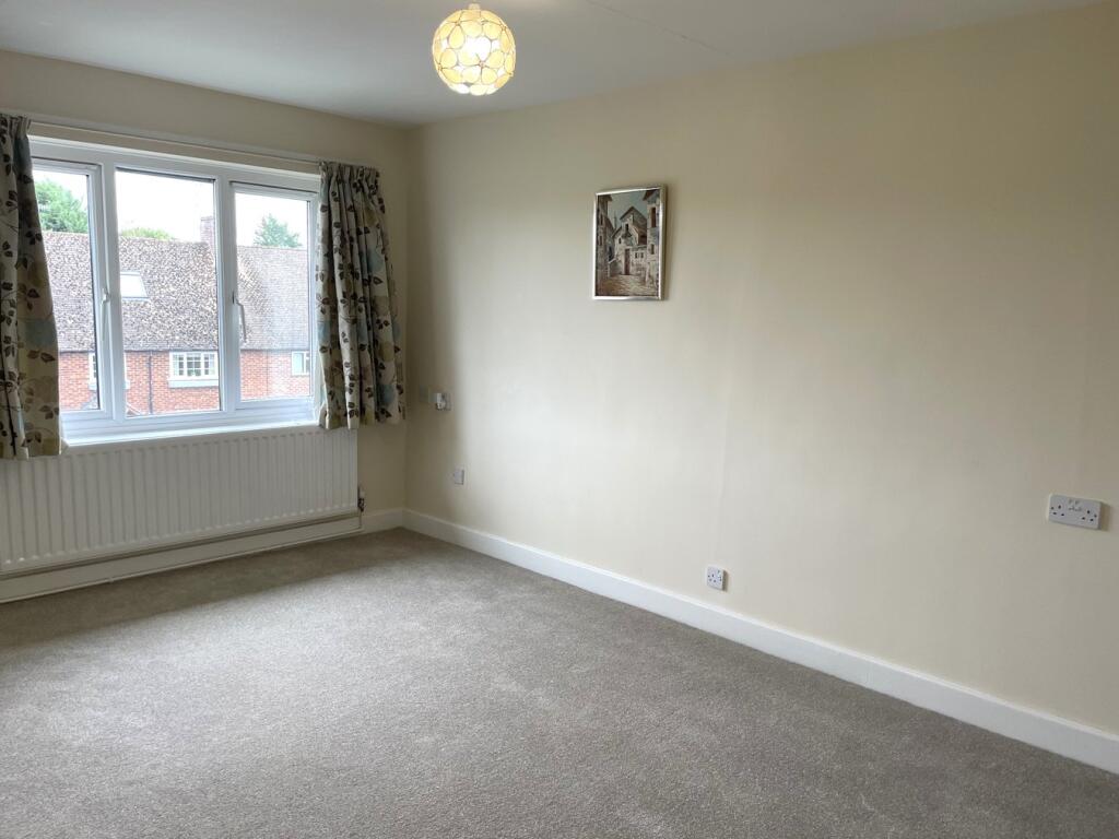 1-bed other on Knights Lane, Tiddington, Stratford-upon-Avon, CV37, £125,000