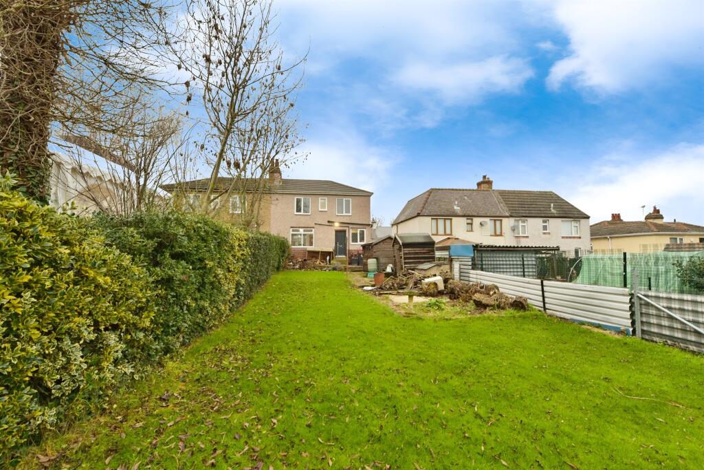House in Rotherham, South Yorkshire - View 4