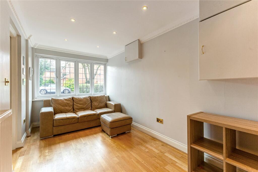 Additional image 9 of Wynches Farm Drive, St. Albans, Hertfordshire, AL4