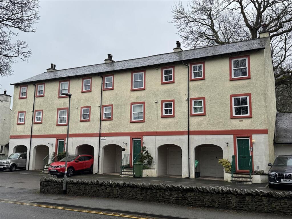 Main image of property: Mellwood, Kirkby Stephen