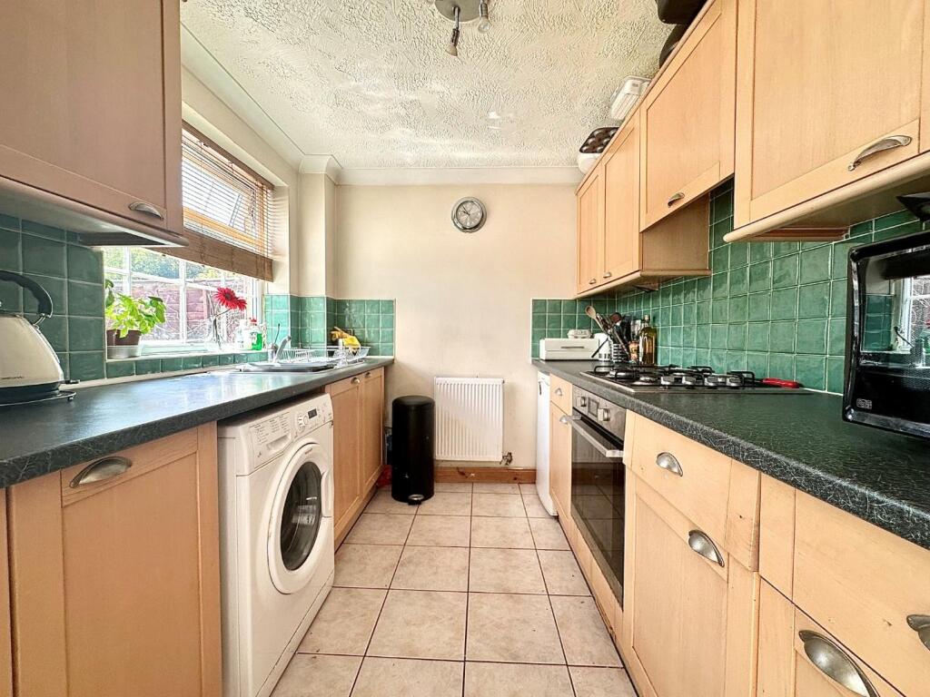 Shedfield Way, East Hunsbury, Northampton NN4 - View 4