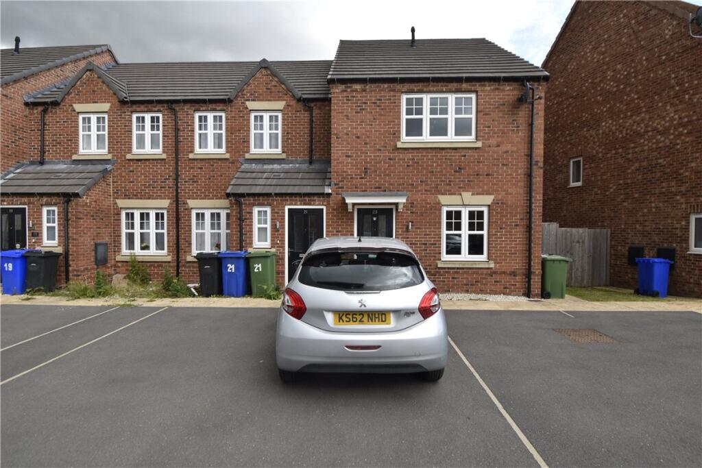 Main image of property: Harper Hill Gardens, Bircotes, Doncaster, Nottinghamshire, DN11