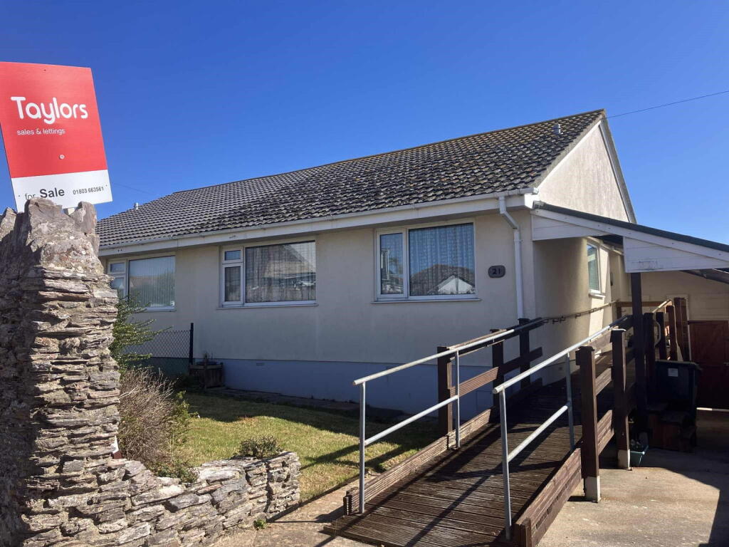 2-bed semi-detached on Windmill Hill, Brixham, £250,000