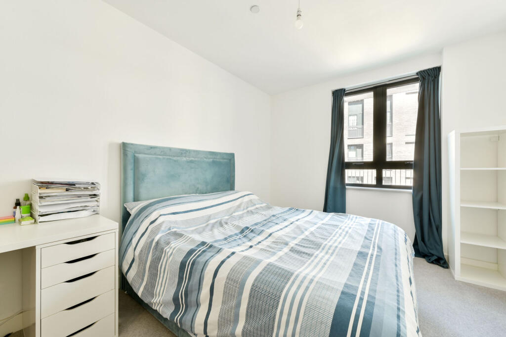 Apartment in London - View 5
