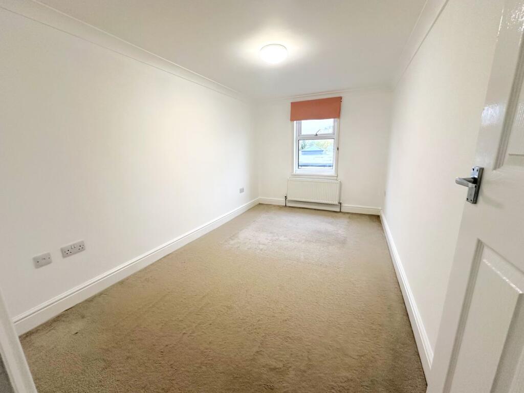 Apartment in St Leonards-on-sea, Silverhill - View 5