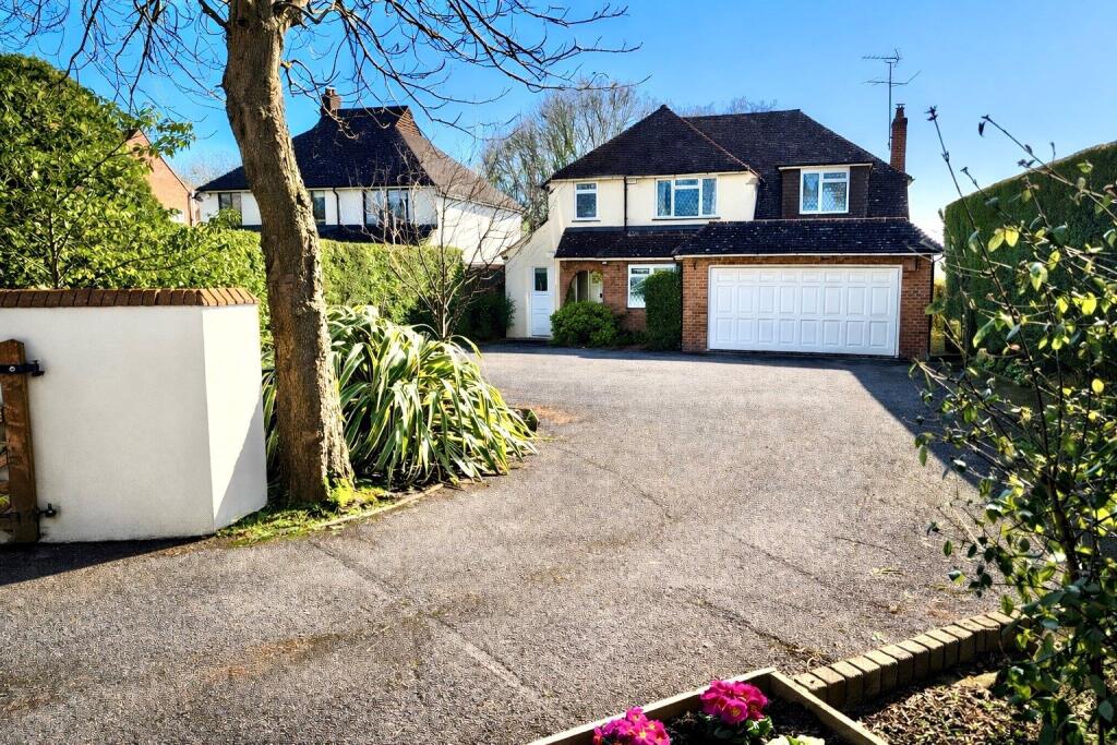 Main image of property: Echo Barn Lane, Farnham, Surrey