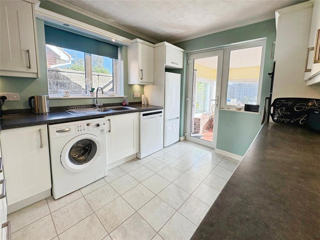 House in Brighton - More