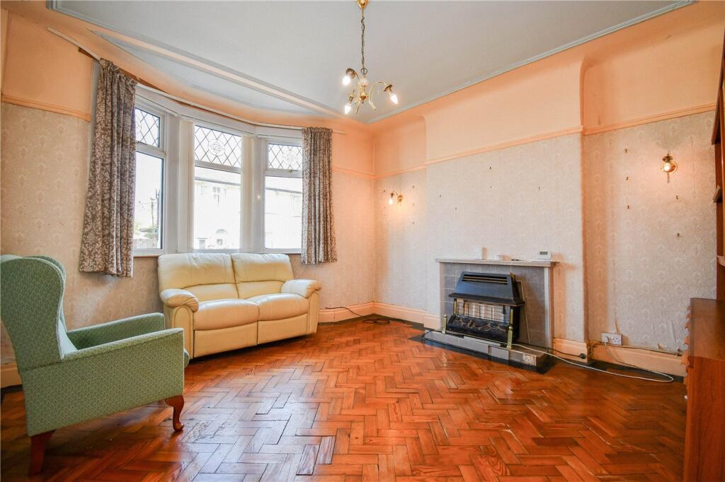House in Wirral, Liverpool City Region - View 2