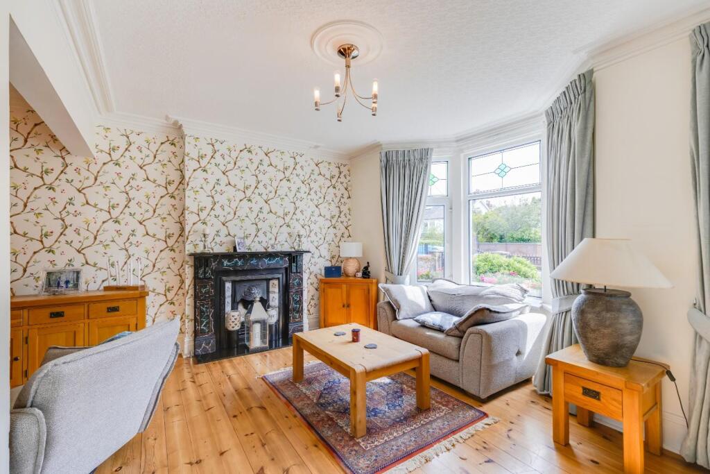House in Newton, Porthcawl - View 3