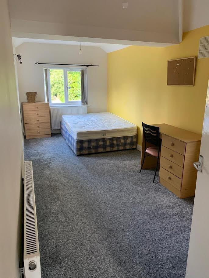 Main image of property: Brookleigh Road, Manchester, M20