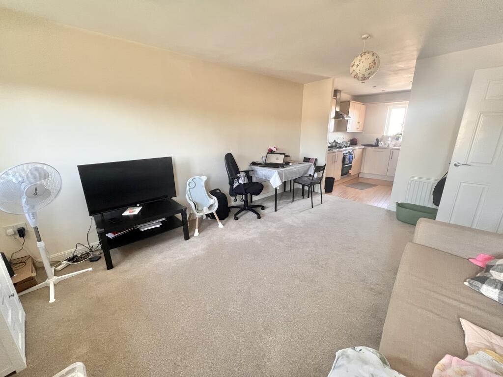 Apartment in Bristol - More