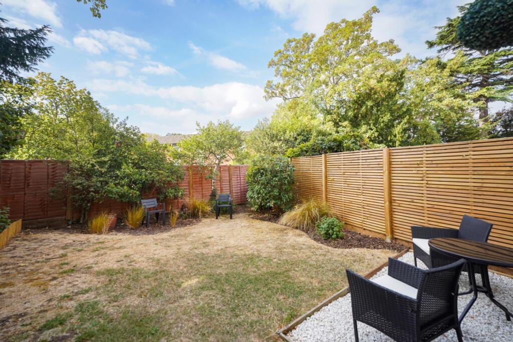 Apartment in London - View 5
