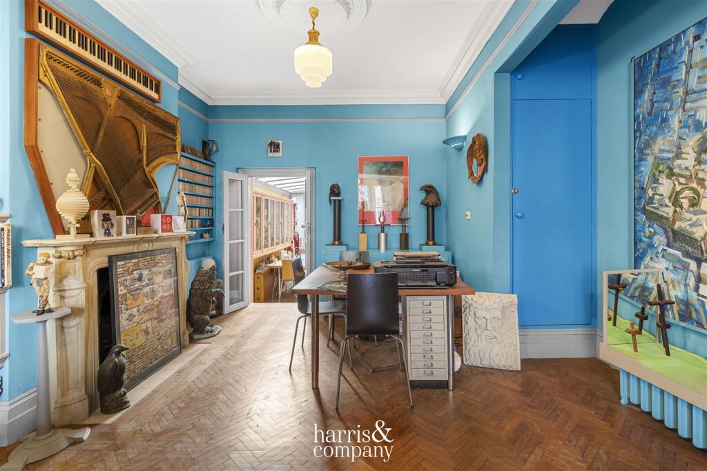 Courthope Road, Hampstead photo 3