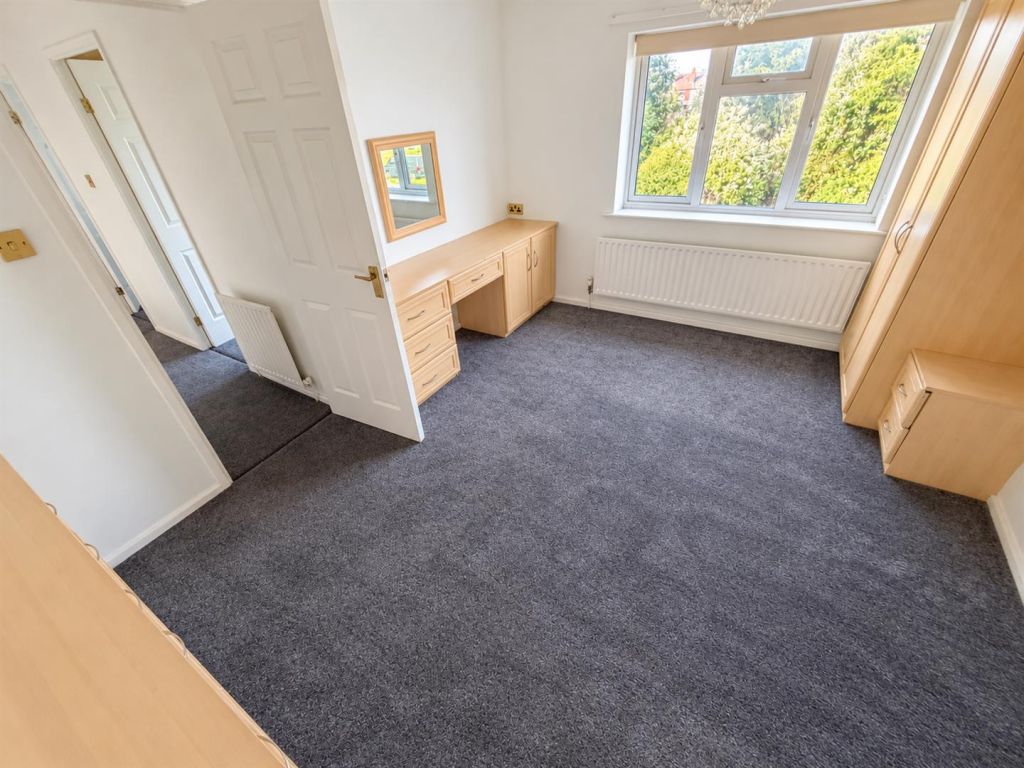 House in Nuneaton and Bedworth, Coalpit Field - View 5