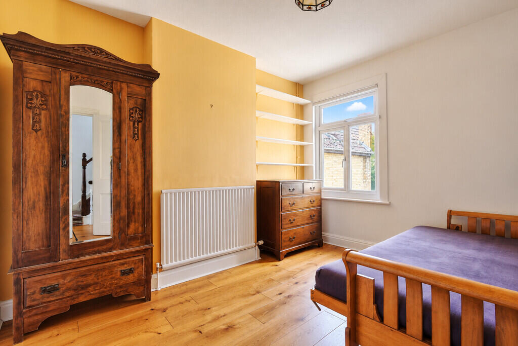 Apartment in Cambridge, The Willows, Chesterton - View 5