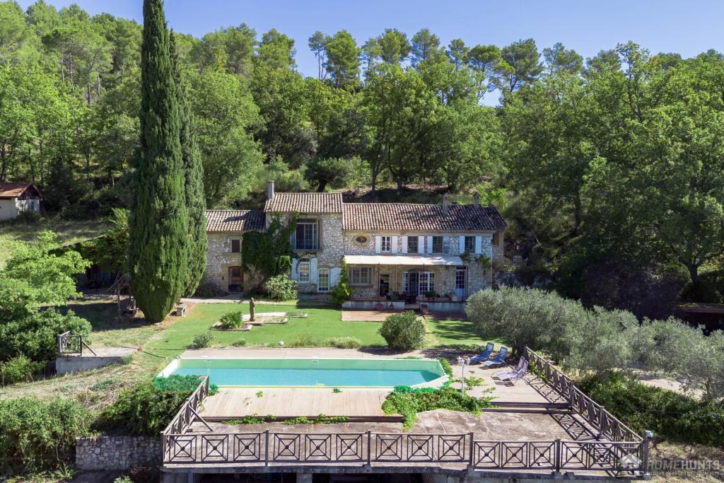 Main image of property: Provence-Alps-Cote d`Azur, Vaucluse, Cadenet