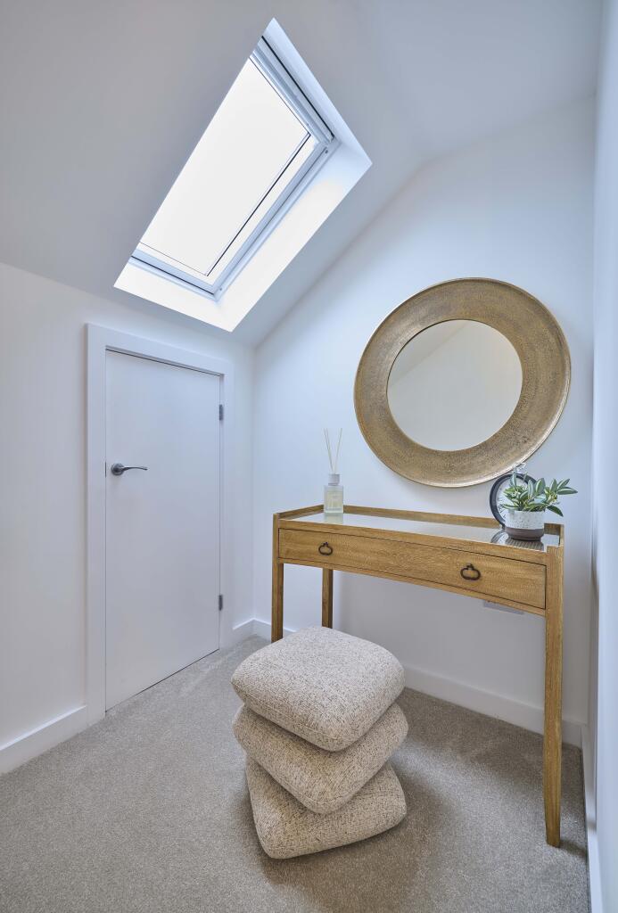 Fern Lodge,
Ashton-Under-Lyne,
OL6 photo 3