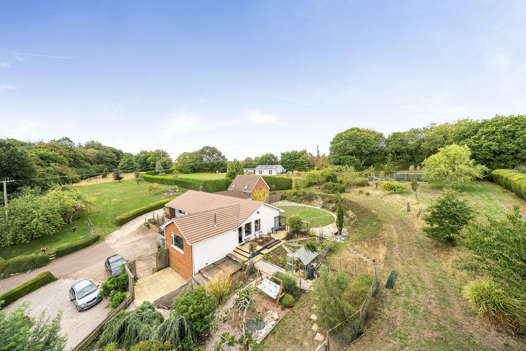 Cofton Hill, Exeter photo 4