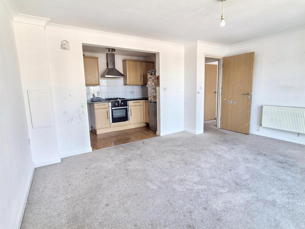 Apartment in Portsmouth, Eastney - View 3