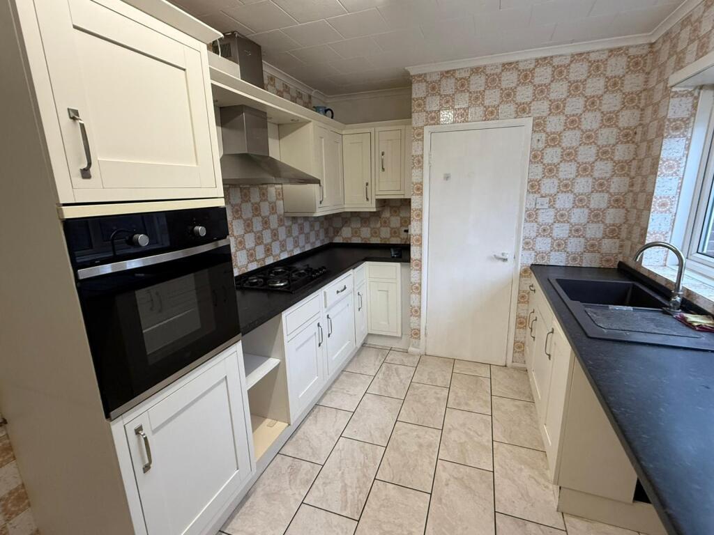 Main image of property: Edgecote, Peterborough