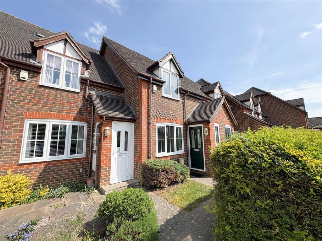 Main image of property: Phoebes Orchard, Stoke Hammond
