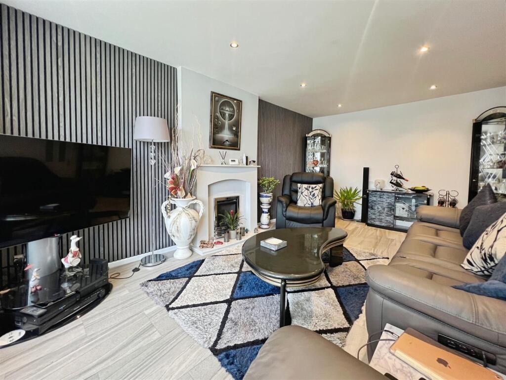 Additional image 5 of Lichfield Mount, Bradford, BD2 1NX