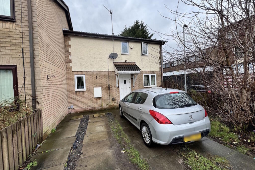 Main image of property: St Annes Close, Birkenhead, CH41 3RY
