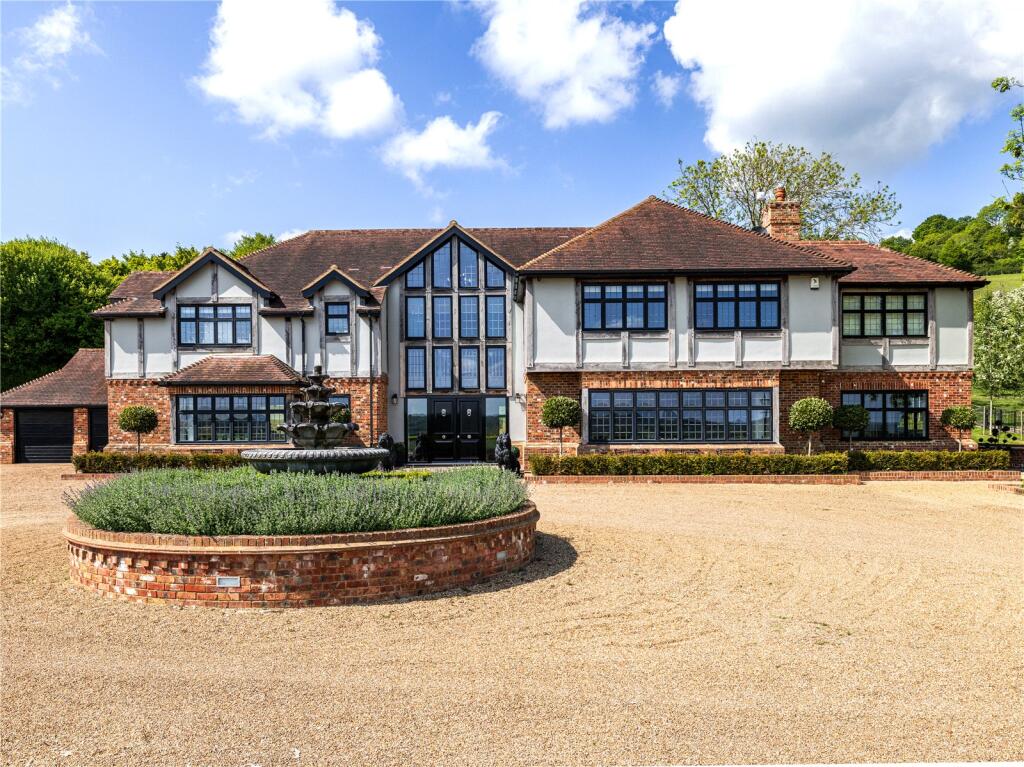 Main image of property: Pilgrims Way, Kemsing, Sevenoaks, Kent, TN15
