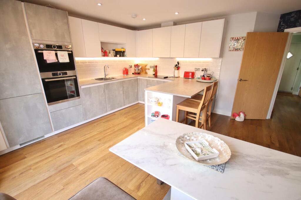 House in Derry Hill - View 4