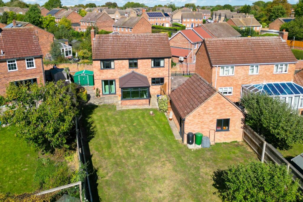 4-bed detached on Hill Rise, St Ives, Cambridge, PE27, £475,000