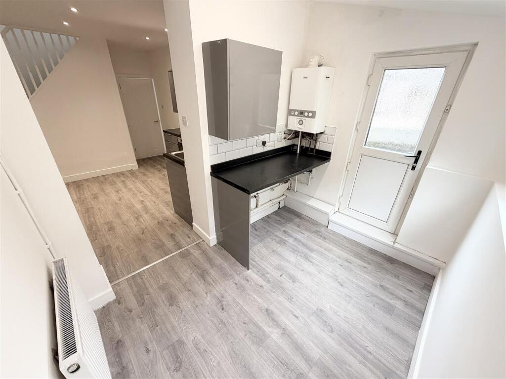House in Cardiff - View 5