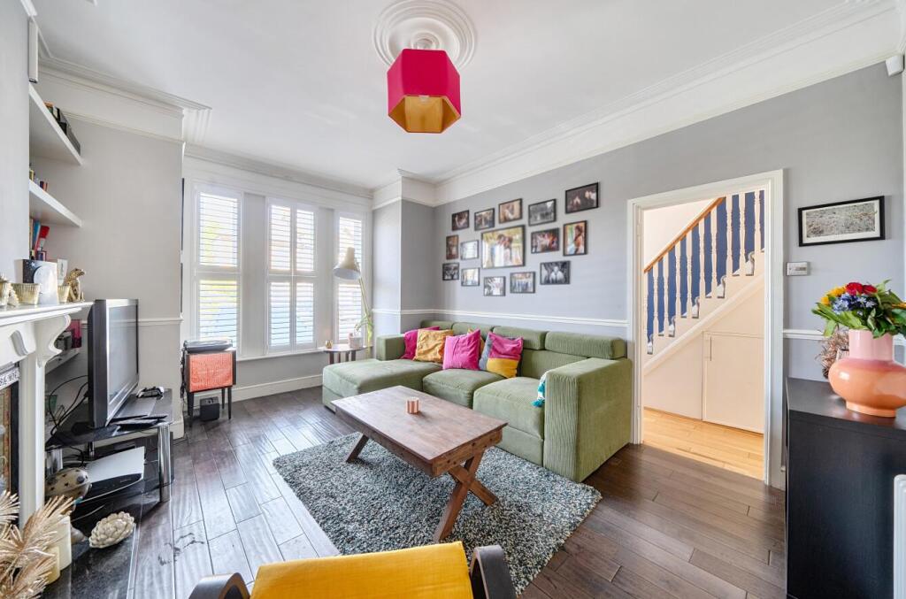 House in London - View 5