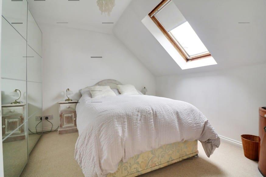 Apartment in Chelmsford - View 4