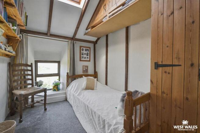 Main House Bedroom 3