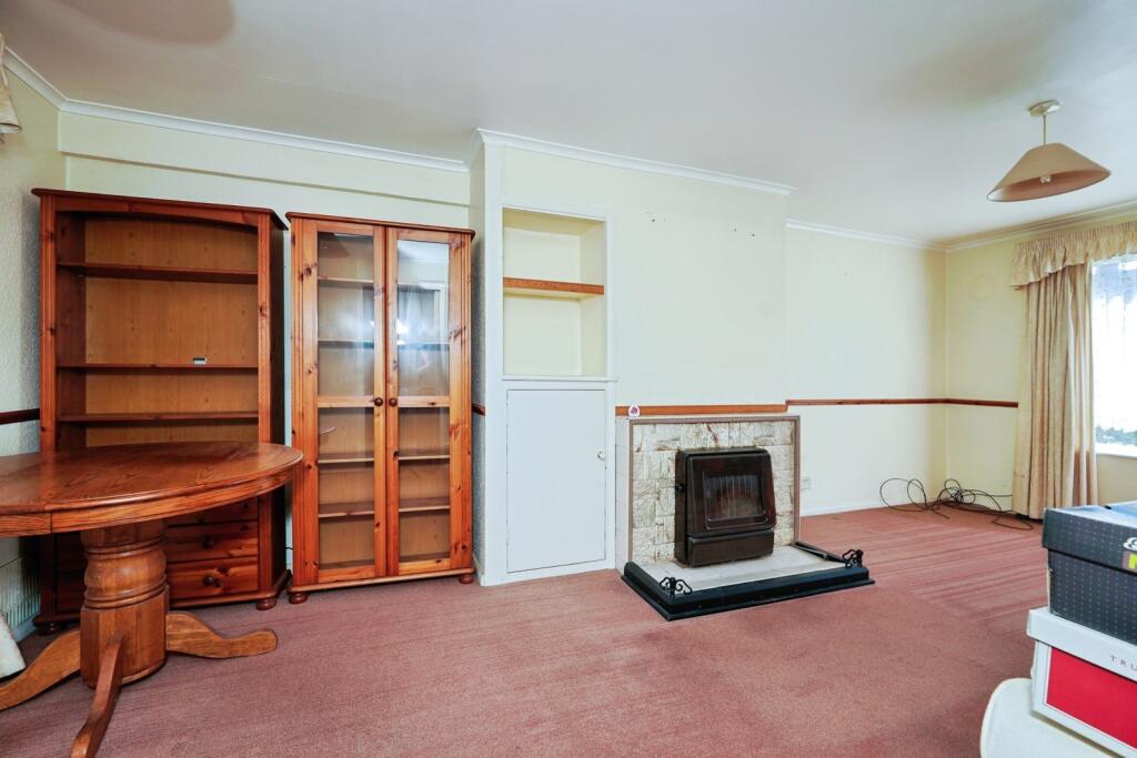 Old Folkestone Road, Dover, Kent, CT17 - View 4