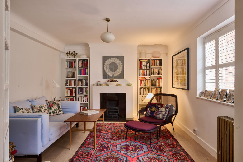Apartment in Twickenham - View 5
