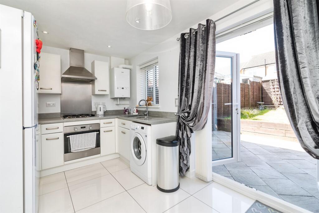 House in East Suffolk, Oulton - View 3