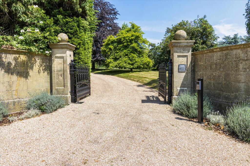Vicarage Road, Yalding, Kent, ME18 photo 4