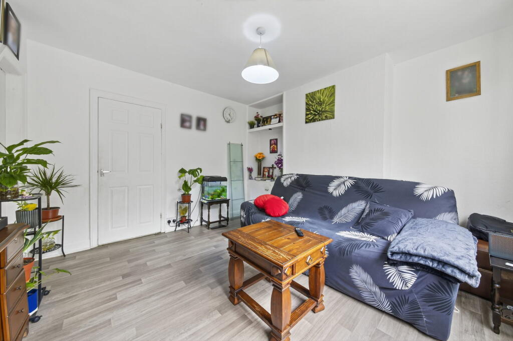 House in Northampton - View 4