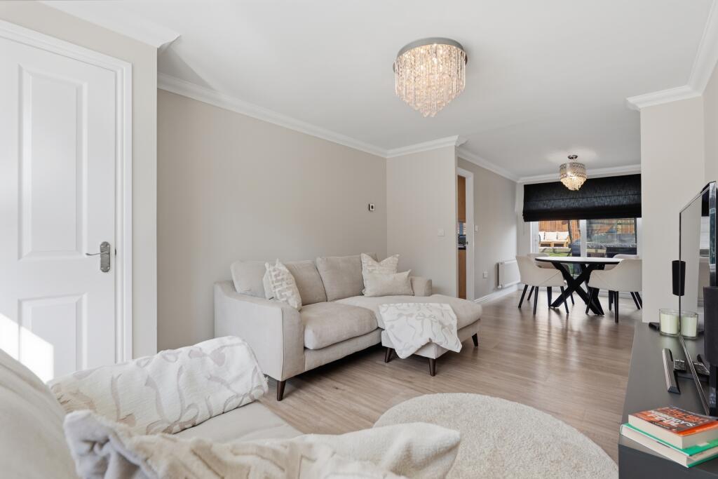 House in Coatbridge, Glenboig - View 5