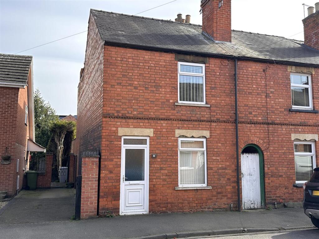 House in Newark and Sherwood, New Town, Newark
