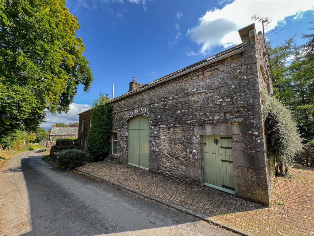 House in Carlisle, Asby - More