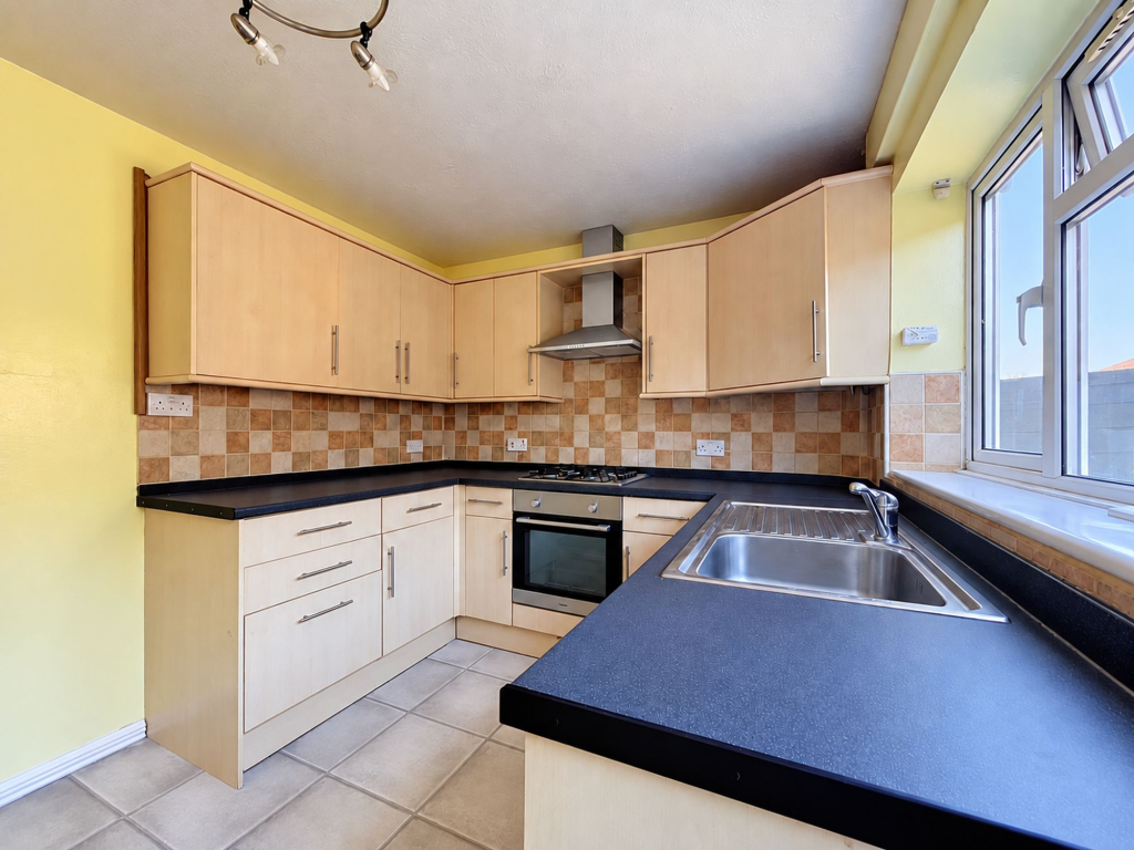 House in Chatham, Wayfield - View 2