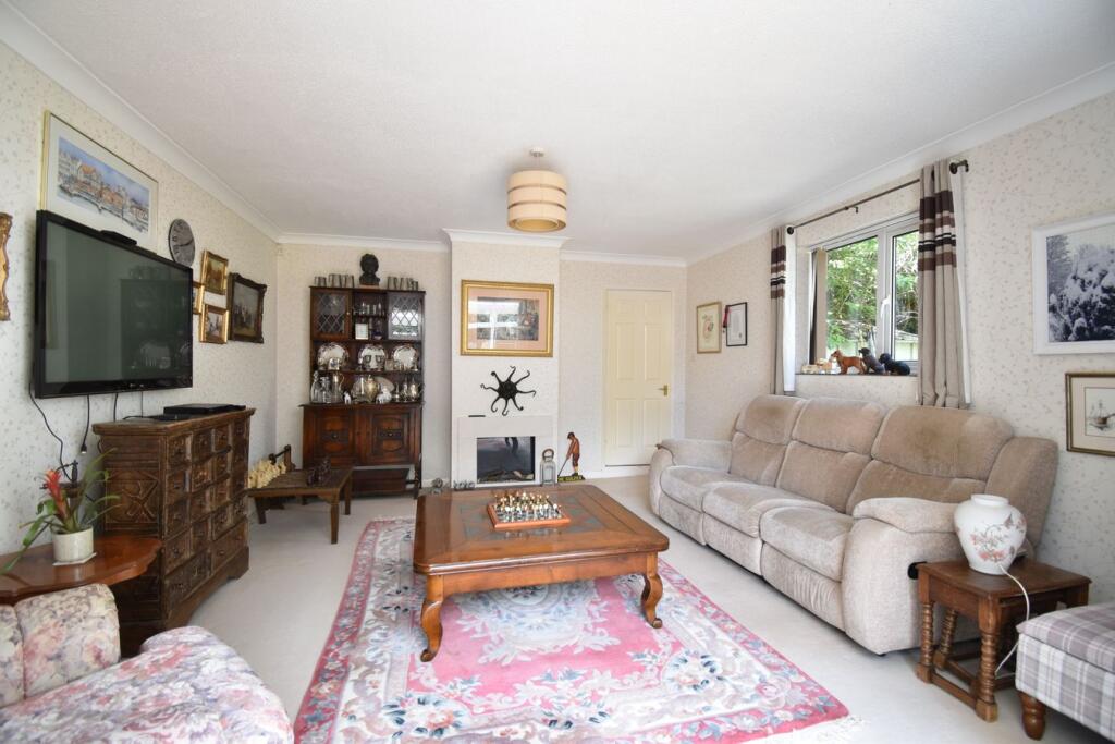 Faversham Road, Lenham, Maidstone, ME17 - View 3