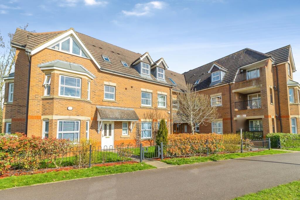 Main image of property: Portishead Drive, Tattenhoe, Milton Keynes, Buckinghamshire, MK4